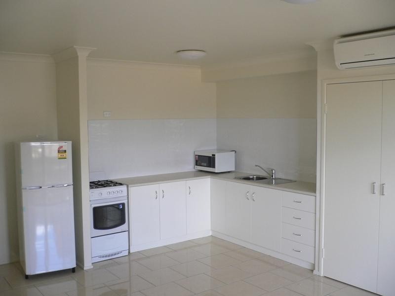 Kearneys Spring QLD 4350