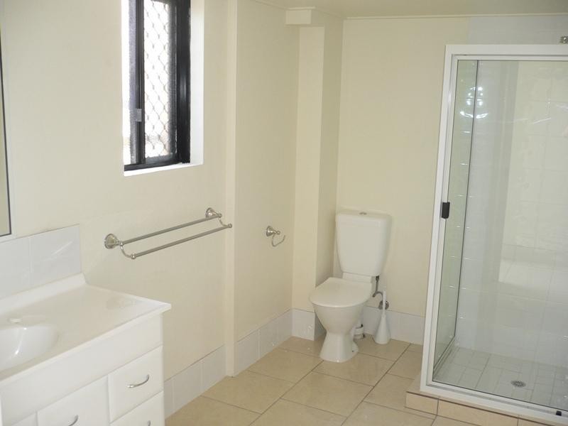 Kearneys Spring QLD 4350