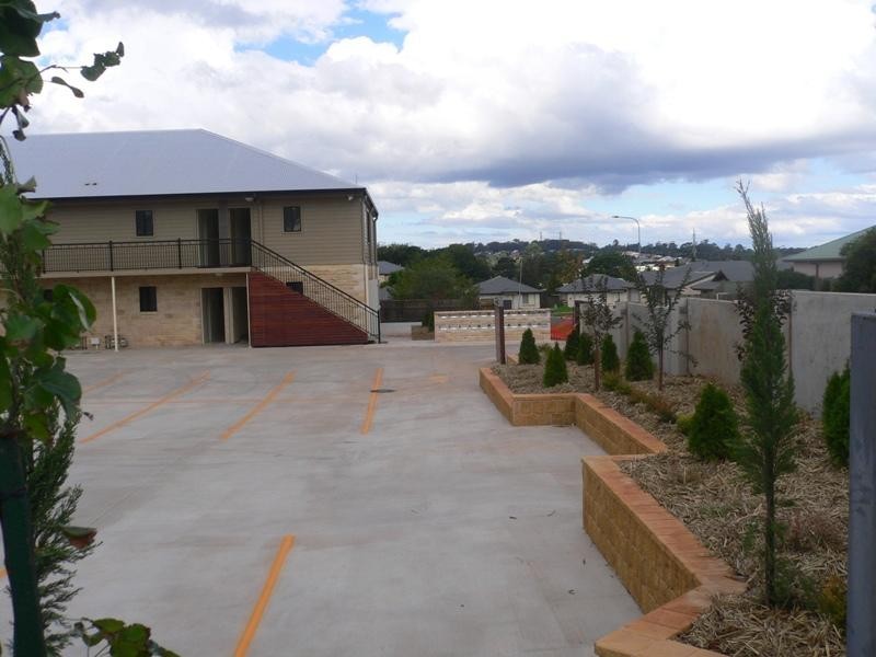 Kearneys Spring QLD 4350