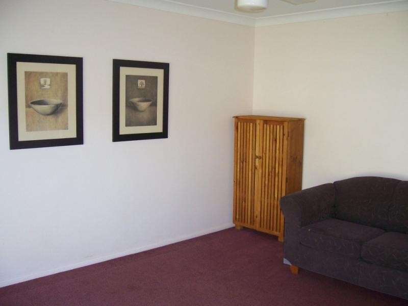 Kearneys Spring QLD 4350