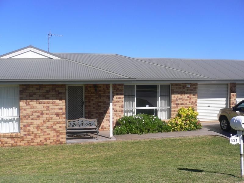 421 Hume Street, Kearneys Spring QLD 4350
