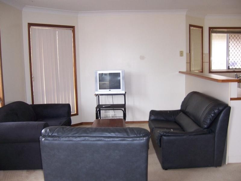 Kearneys Spring QLD 4350