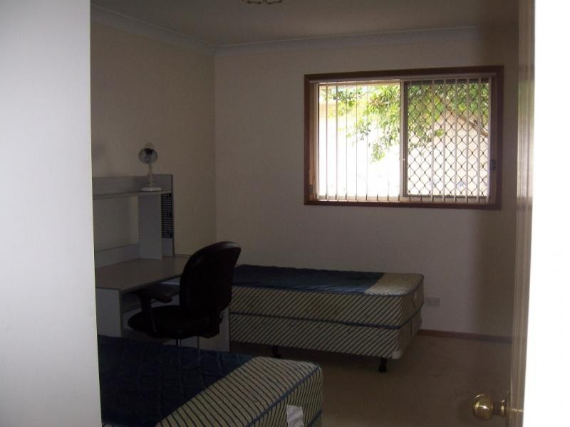 Kearneys Spring QLD 4350