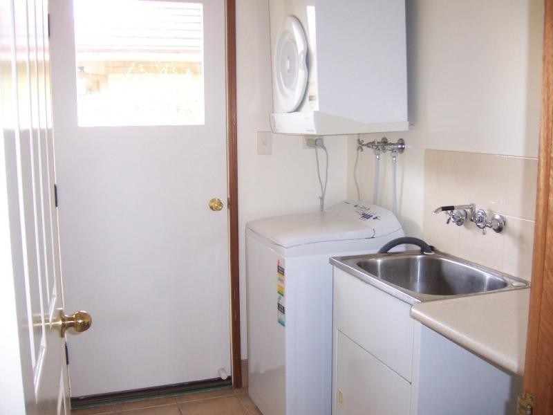 Kearneys Spring QLD 4350