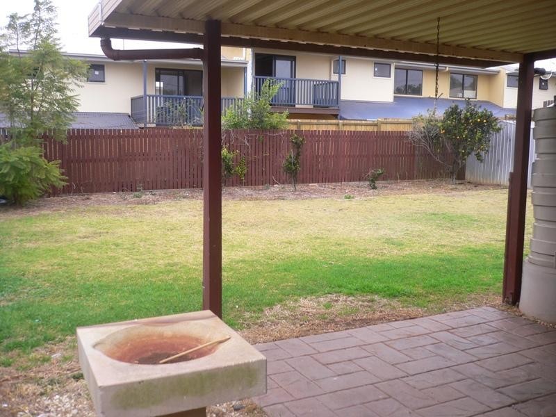 12 Kratzman Court, Kearneys Spring QLD 4350