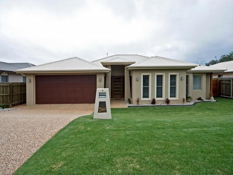 7 Rosella Street, Rangeville QLD 4350