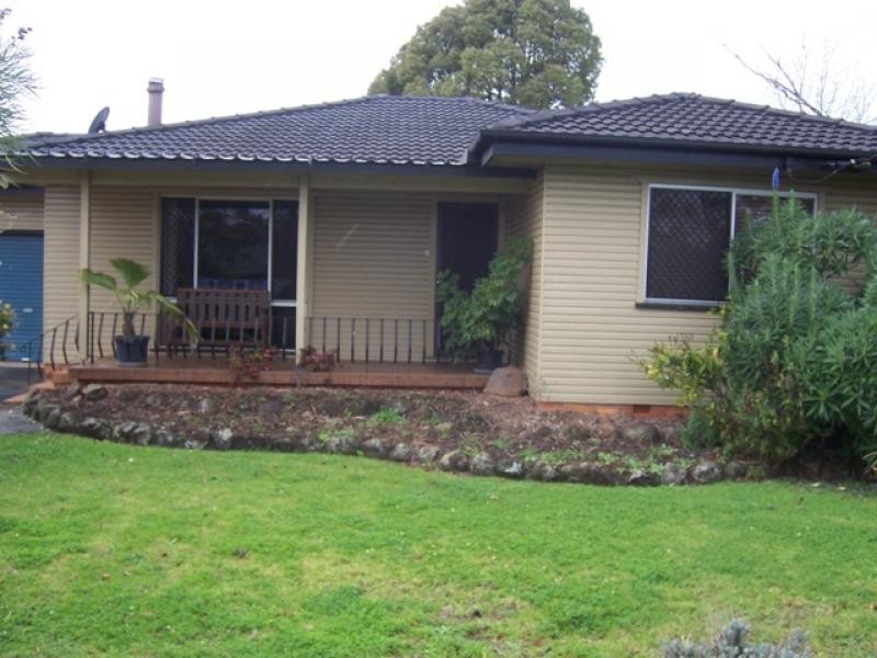 Centenary Heights QLD 4350