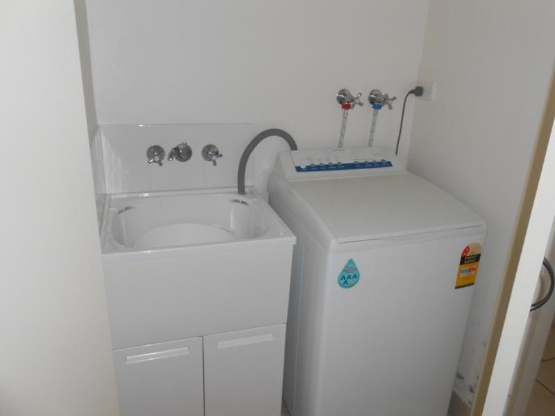 Kearneys Spring QLD 4350