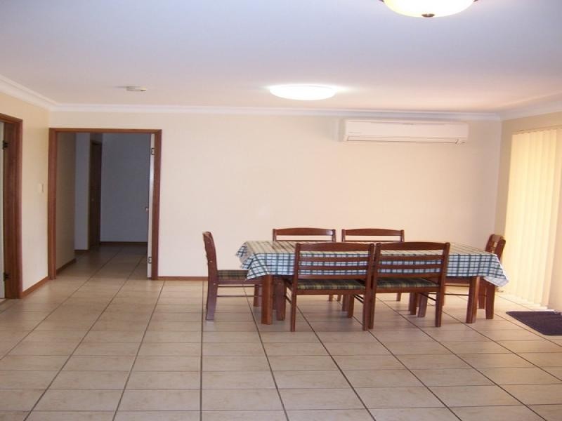 539 Hume Street, Kearneys Spring QLD 4350