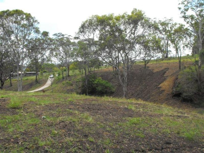 Hamblin Court, Mount Rascal QLD 4350