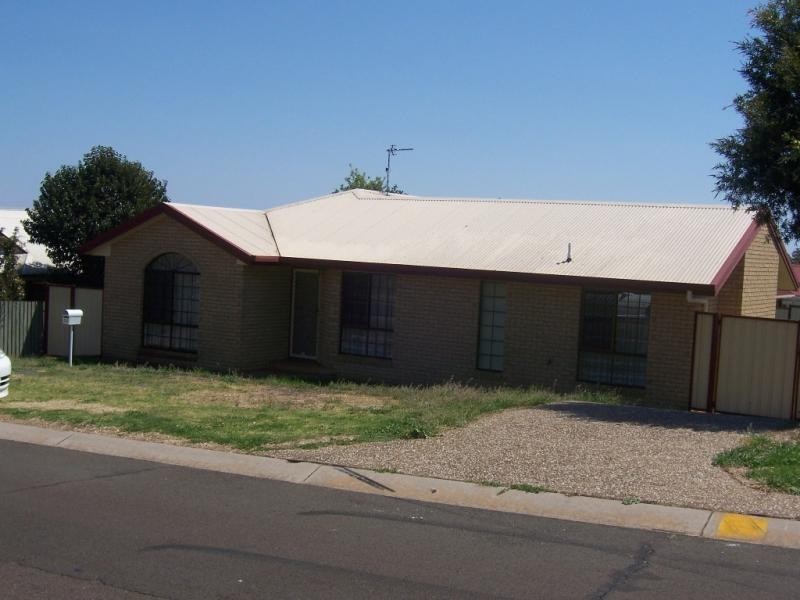 Darling Heights QLD 4350