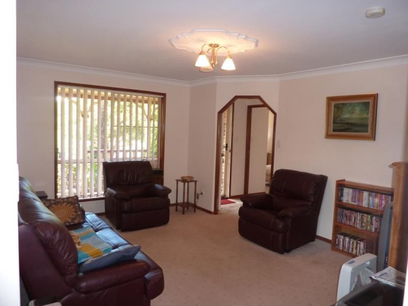 11 Tulip Court, Middle Ridge QLD 4350