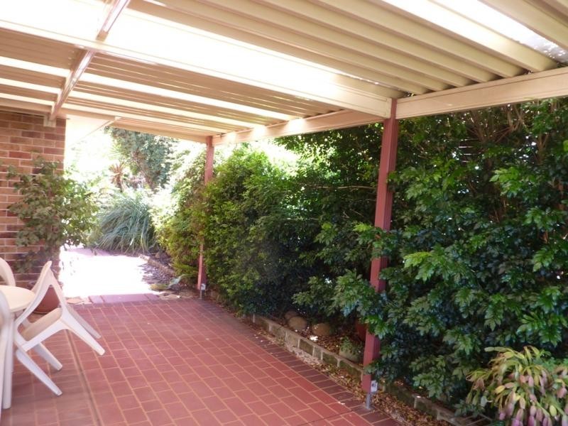 11 Tulip Court, Middle Ridge QLD 4350