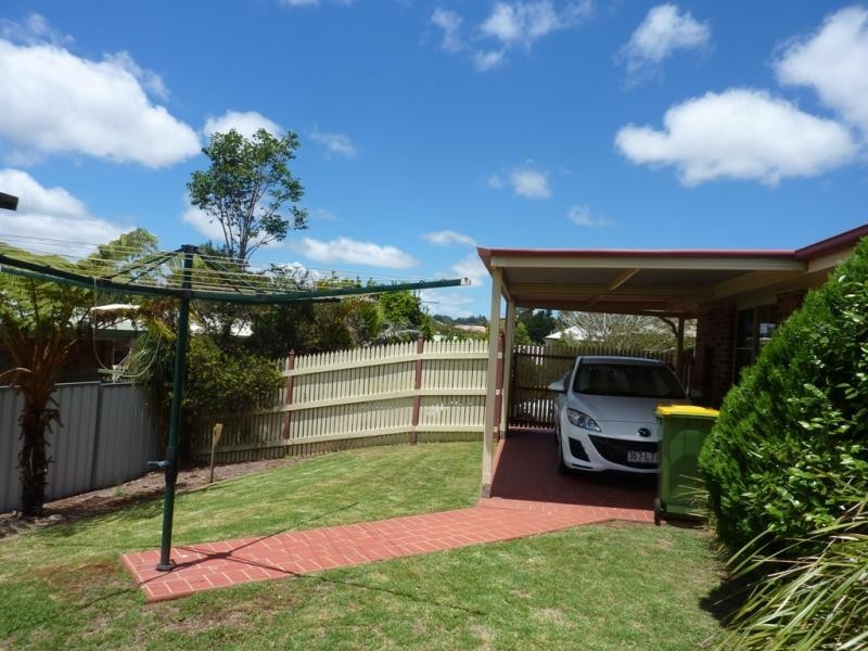 11 Tulip Court, Middle Ridge QLD 4350