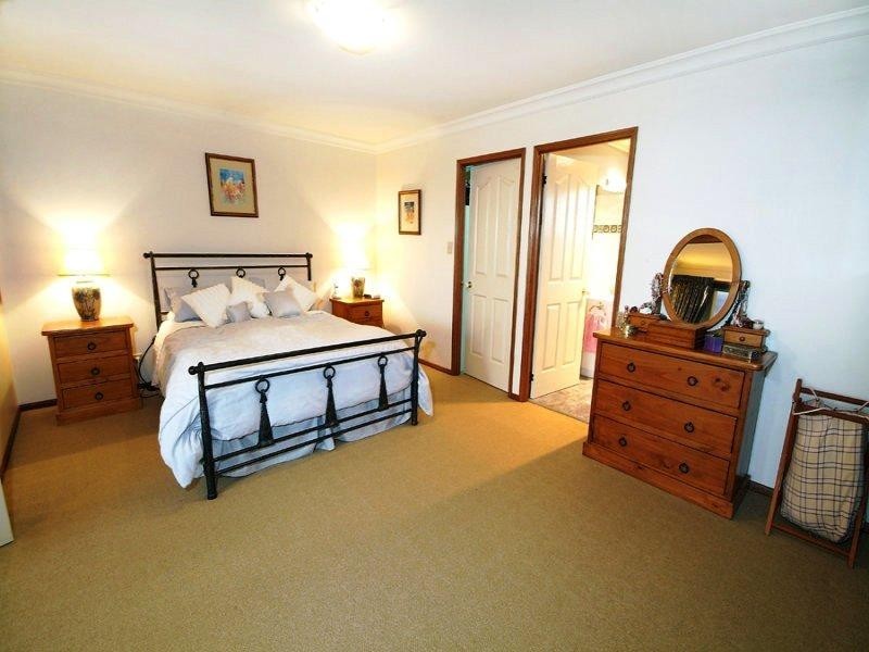 36 Fadden Crescent, Middle Ridge QLD 4350