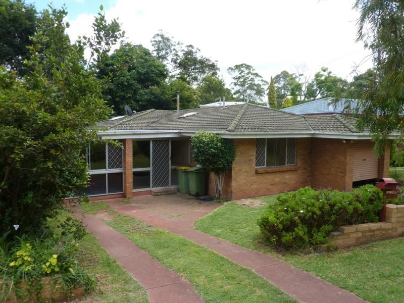 Mount Lofty QLD 4350