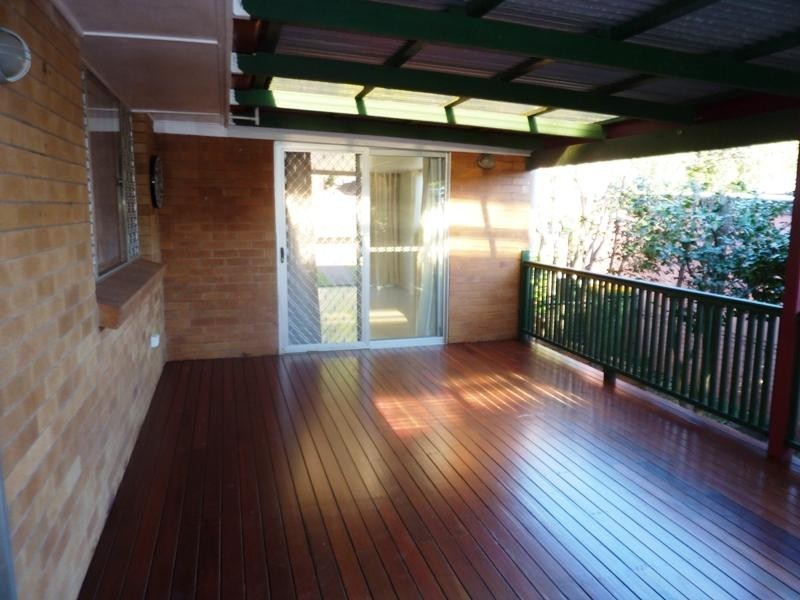 Mount Lofty QLD 4350
