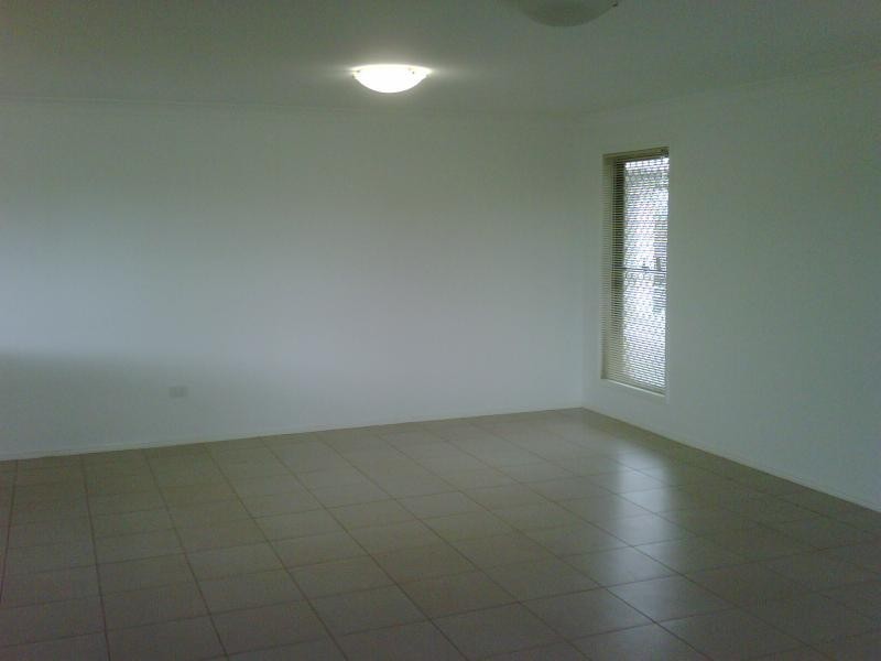 Kearneys Spring QLD 4350
