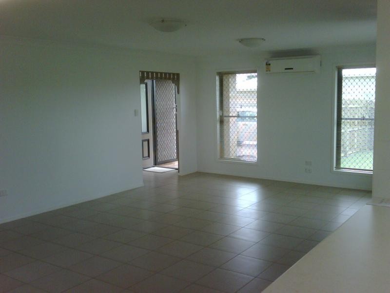 Kearneys Spring QLD 4350