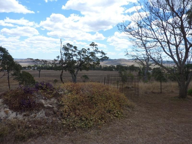 Hodgson Vale QLD 4352