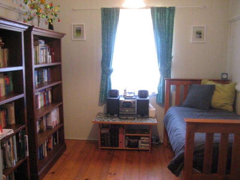 Mount Lofty QLD 4350