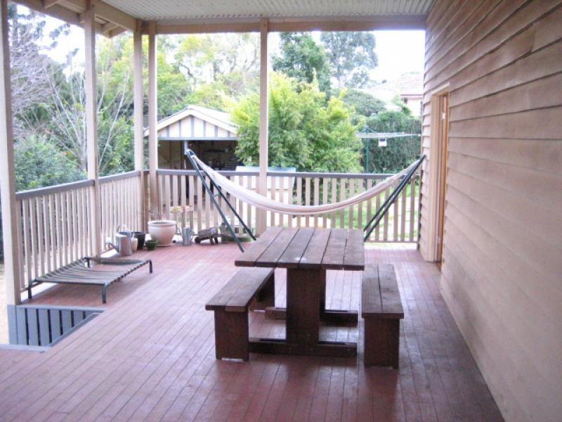 Mount Lofty QLD 4350