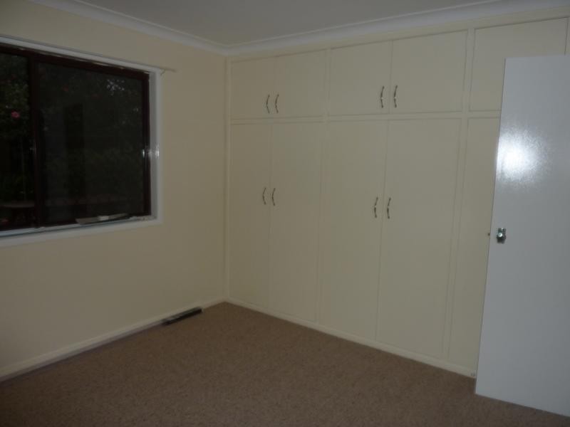 Mount Lofty QLD 4350
