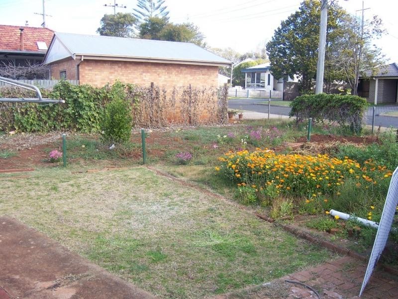 Harristown QLD 4350