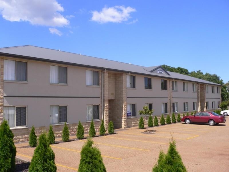 Kearneys Spring QLD 4350