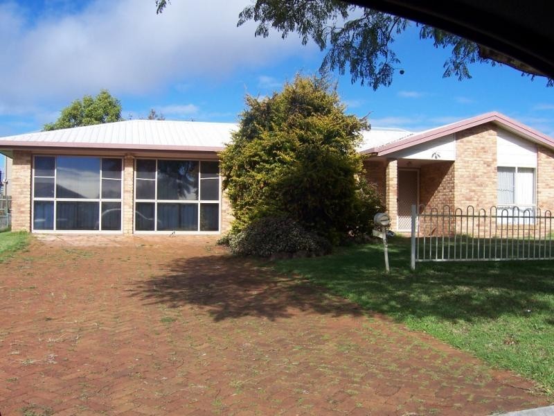 Kearneys Spring QLD 4350