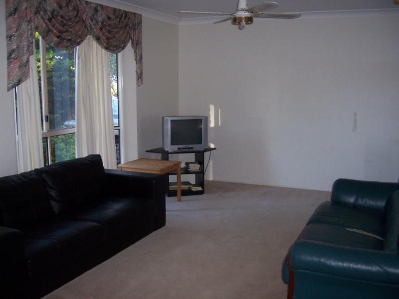 Kearneys Spring QLD 4350