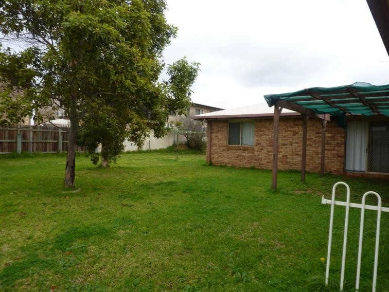 Kearneys Spring QLD 4350