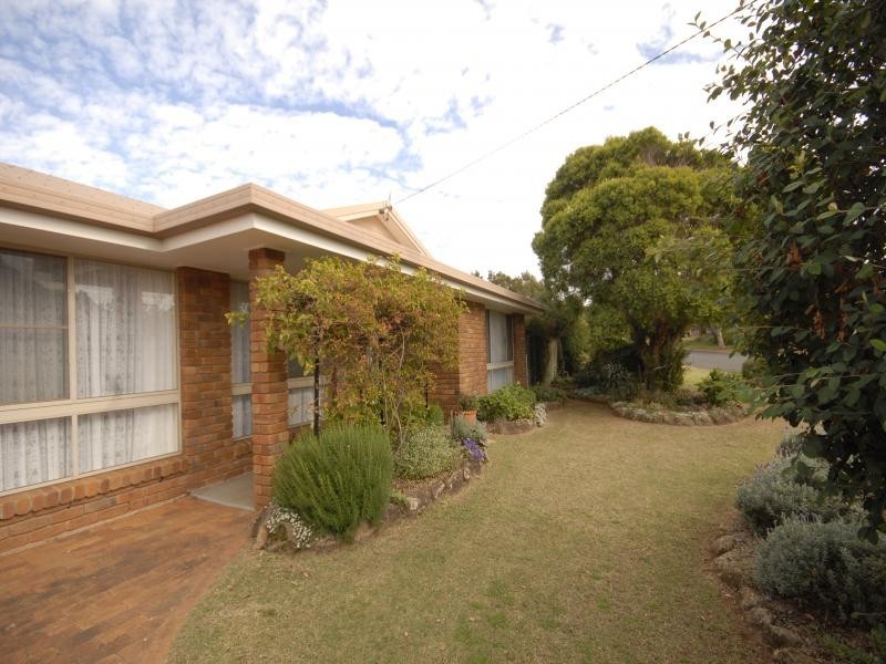 Kearneys Spring QLD 4350