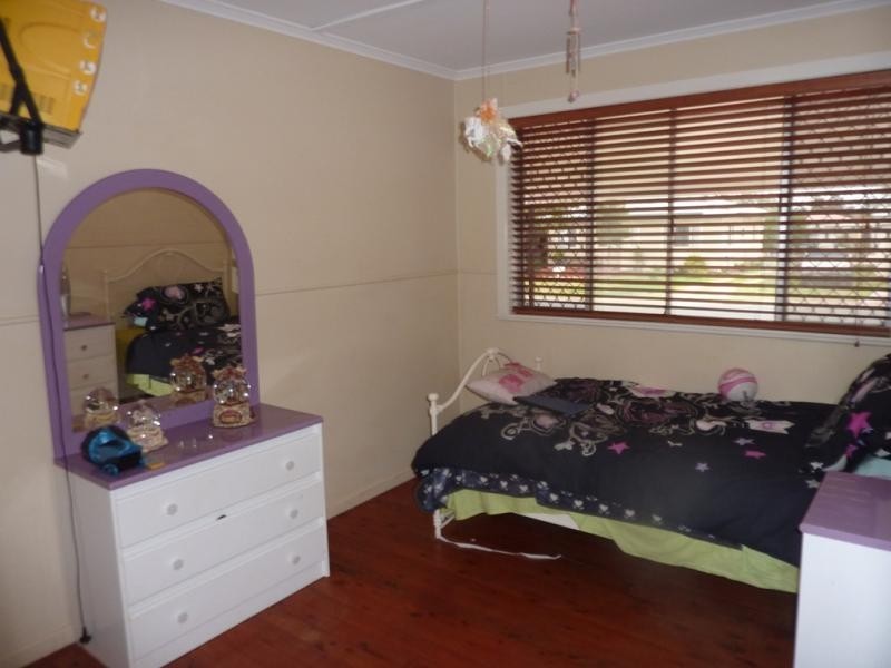 Newtown QLD 4350