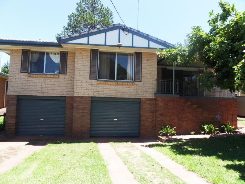 Mount Lofty QLD 4350