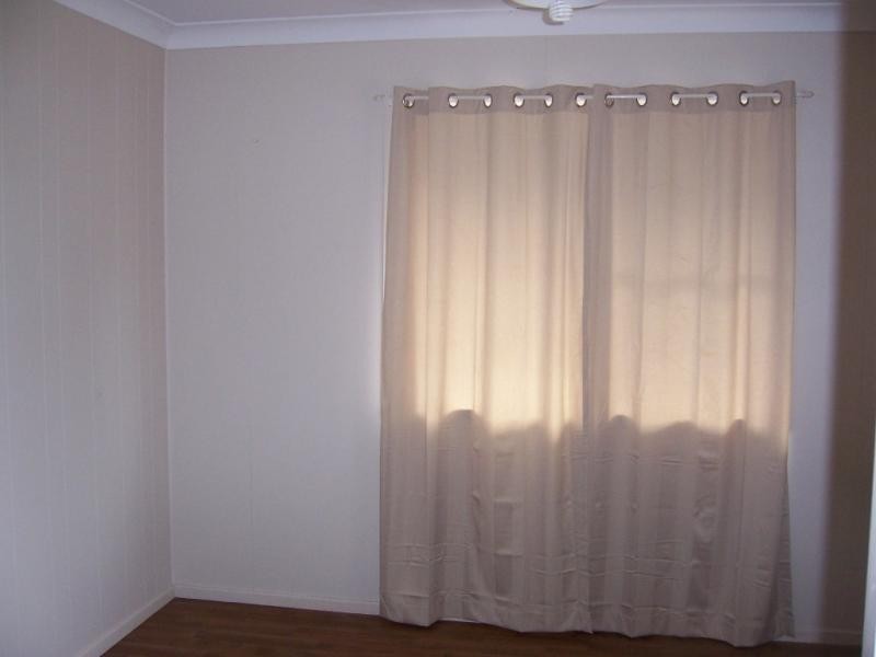 Mount Lofty QLD 4350