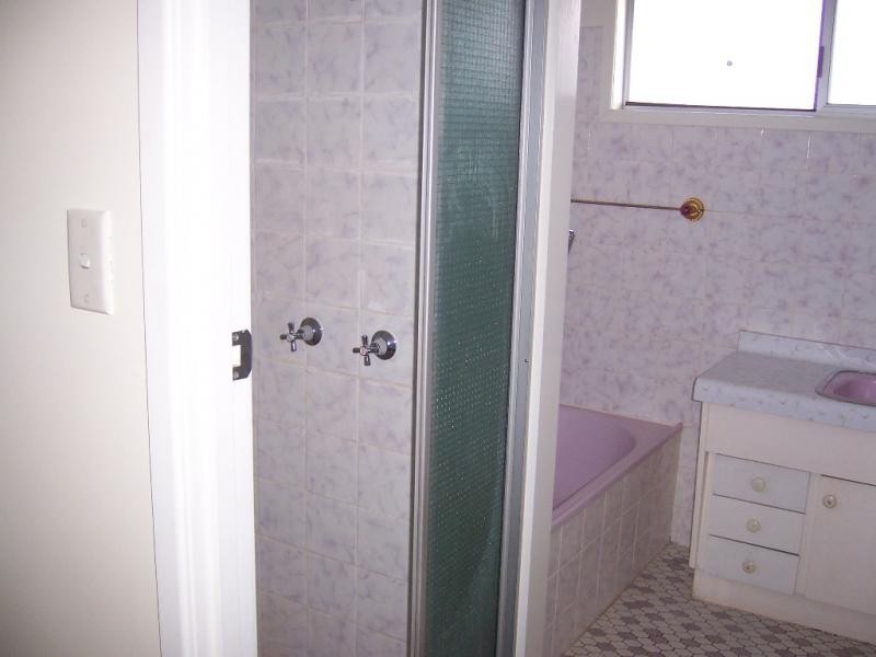 Kearneys Spring QLD 4350