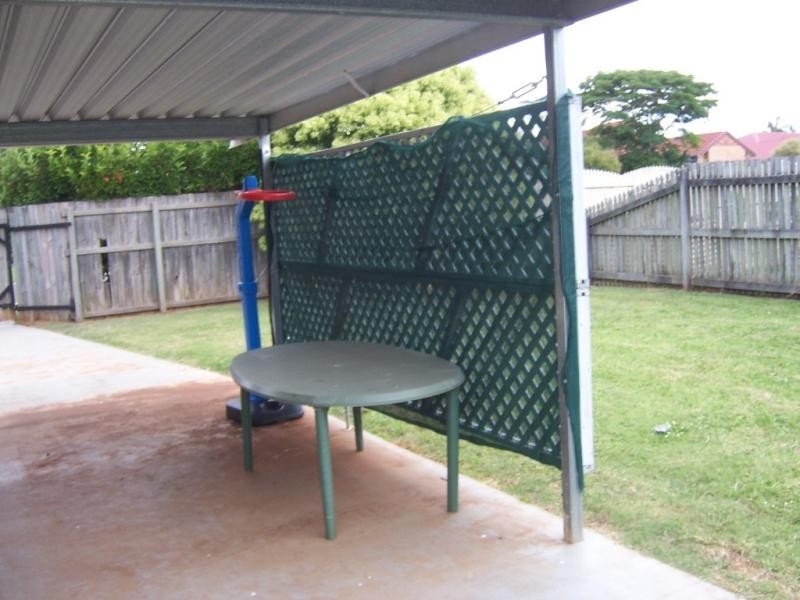 11 Hennenlotter Court, Kearneys Spring QLD 4350