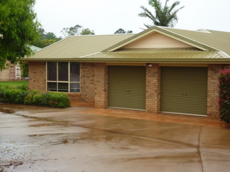 Kearneys Spring QLD 4350