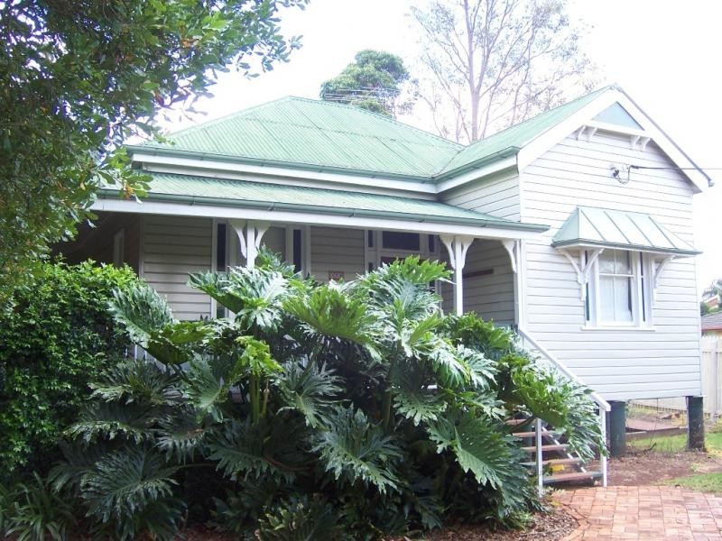 Kearneys Spring QLD 4350
