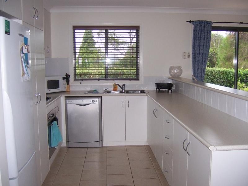 Kearneys Spring QLD 4350