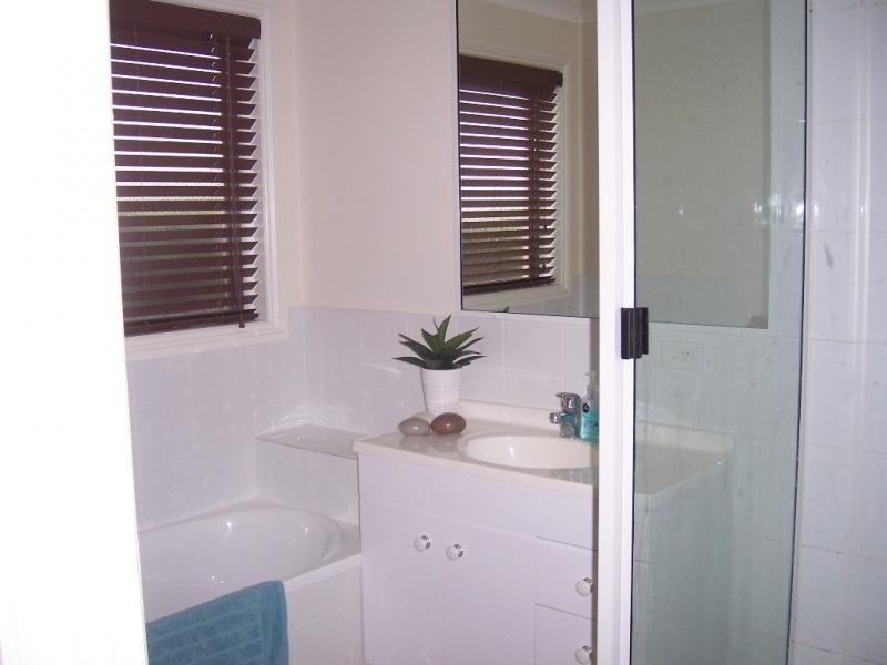 Kearneys Spring QLD 4350