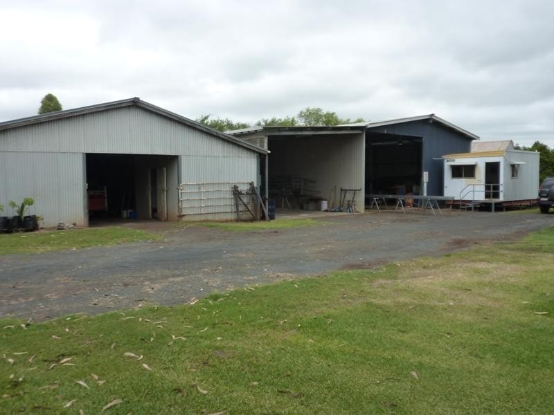E Drews Road, Wellcamp QLD 4350