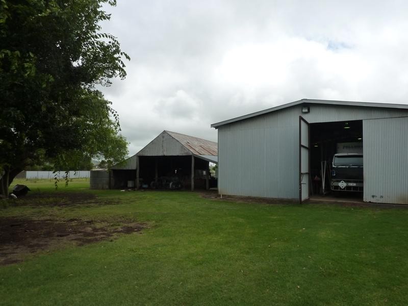 E Drews Road, Wellcamp QLD 4350