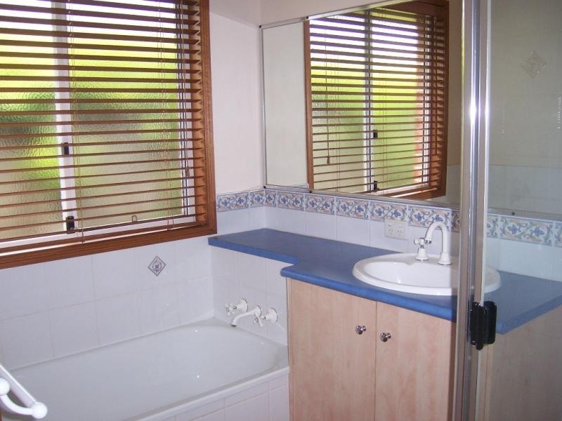 Middle Ridge QLD 4350