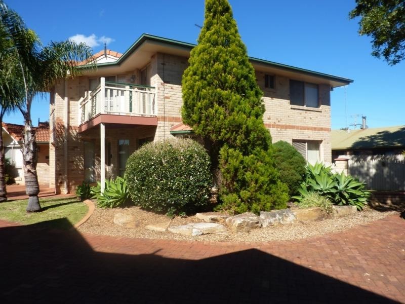 Darling Heights QLD 4350