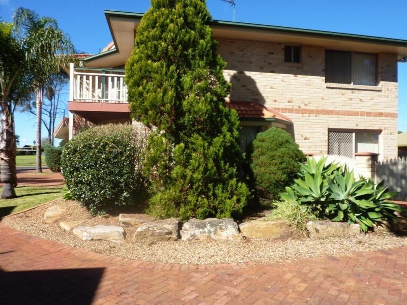 Darling Heights QLD 4350