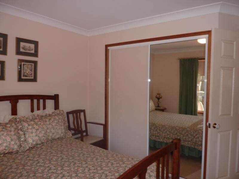 4/334 Hume Street, Centenary Heights QLD 4350