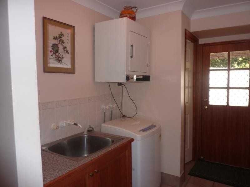 4/334 Hume Street, Centenary Heights QLD 4350