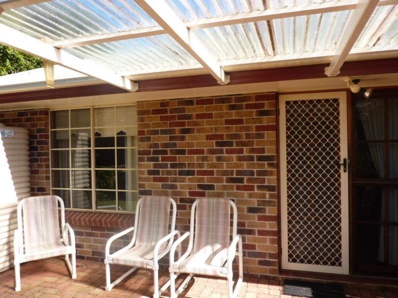 4/334 Hume Street, Centenary Heights QLD 4350